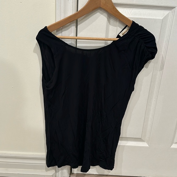 Black Diesel top - Picture 1 of 2
